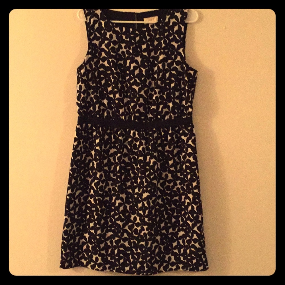 Ann Taylor Loft Black and White patterned dress